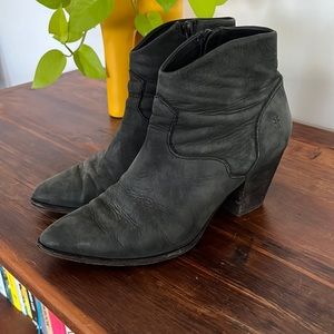 Frye Leather Nubuck Heeled Boots Size 8.5